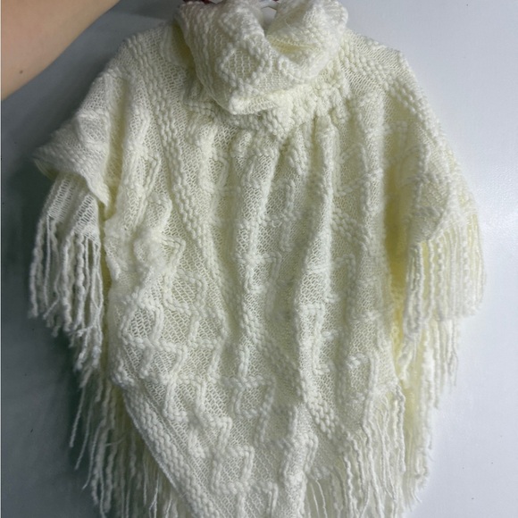 Mixit Kids Cream Knit Poncho - Picture 2 of 4